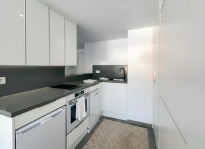 Apartment | Private kitchen - Modern Apartment, Sierra Nevada Center (Monachil)
