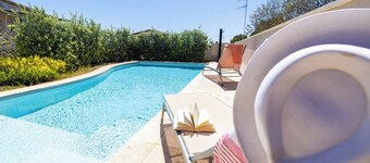 Elegant Villa with Private Pool, BBQ and Modern Amenities