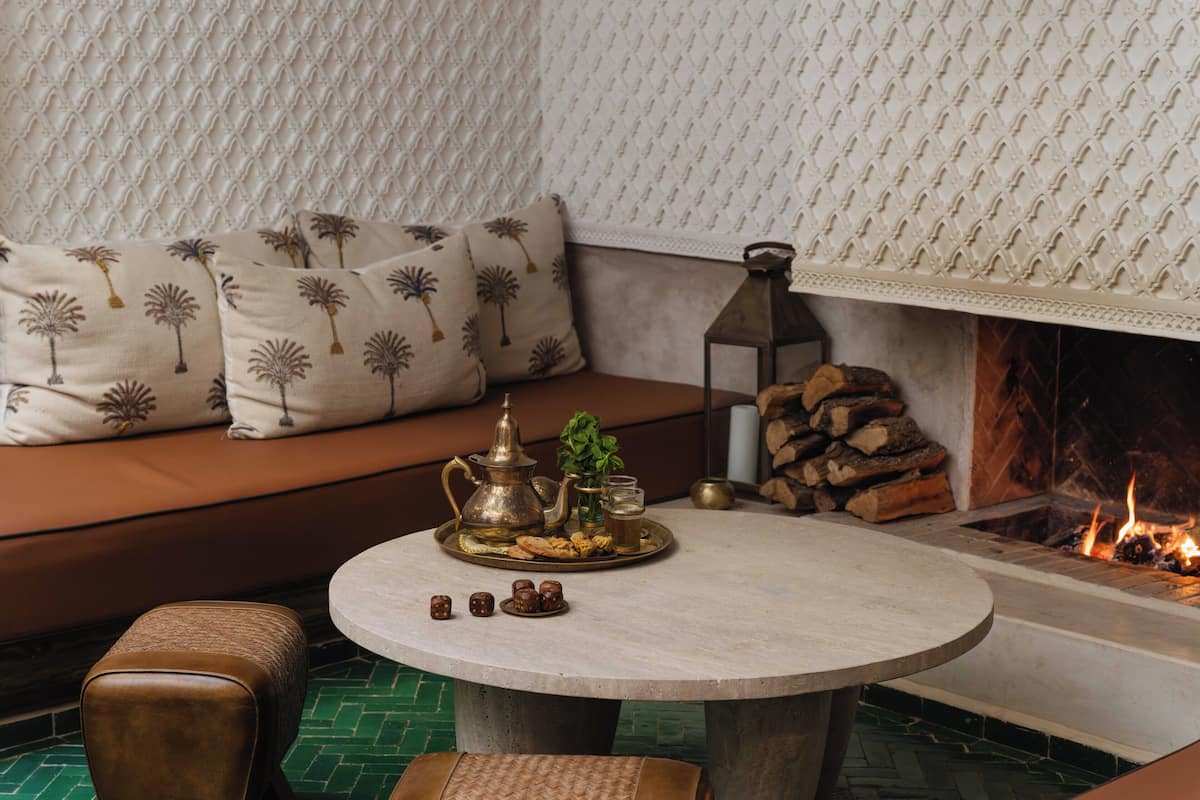 奢华独立别墅, 露台, 庭院景观 | 起居区