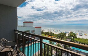 Property grounds - 4 Oceanfront Condos with Balcony Near Broadway, Aquarium & Myrtle Beach (Myrtle Beach)