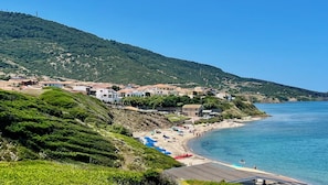 Beach nearby, 2 beach bars - Casa Caterina - Spacious Sea-View Apart (La Ciaccia)