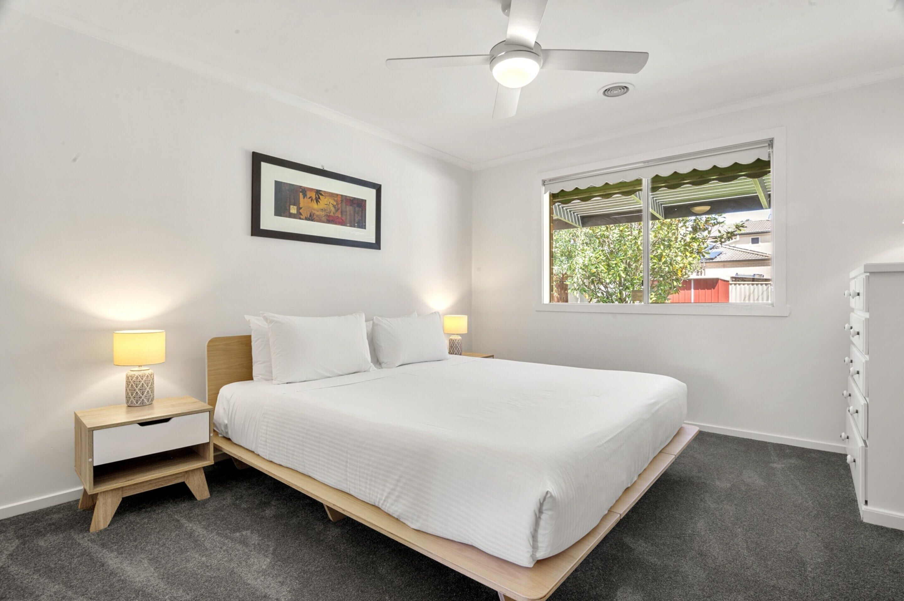 Apartment | 3 bedrooms, laptop workspace, iron/ironing board, bed sheets