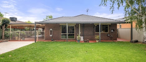 Apartment | Exterior