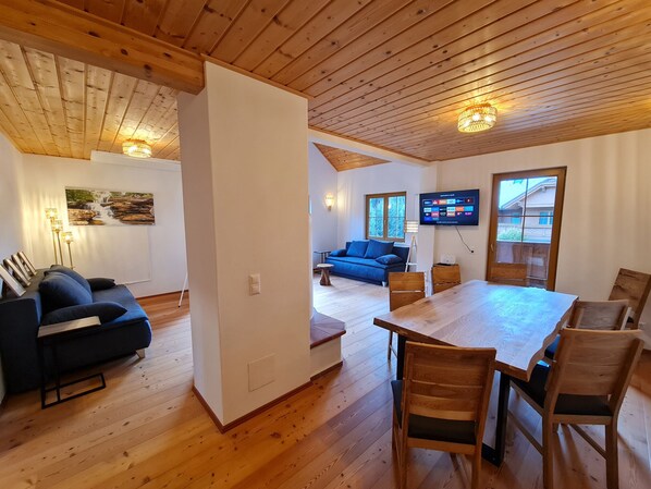 TV - Haus Renata Top 6 by Globalimmoservice (Bad Kleinkirchheim)