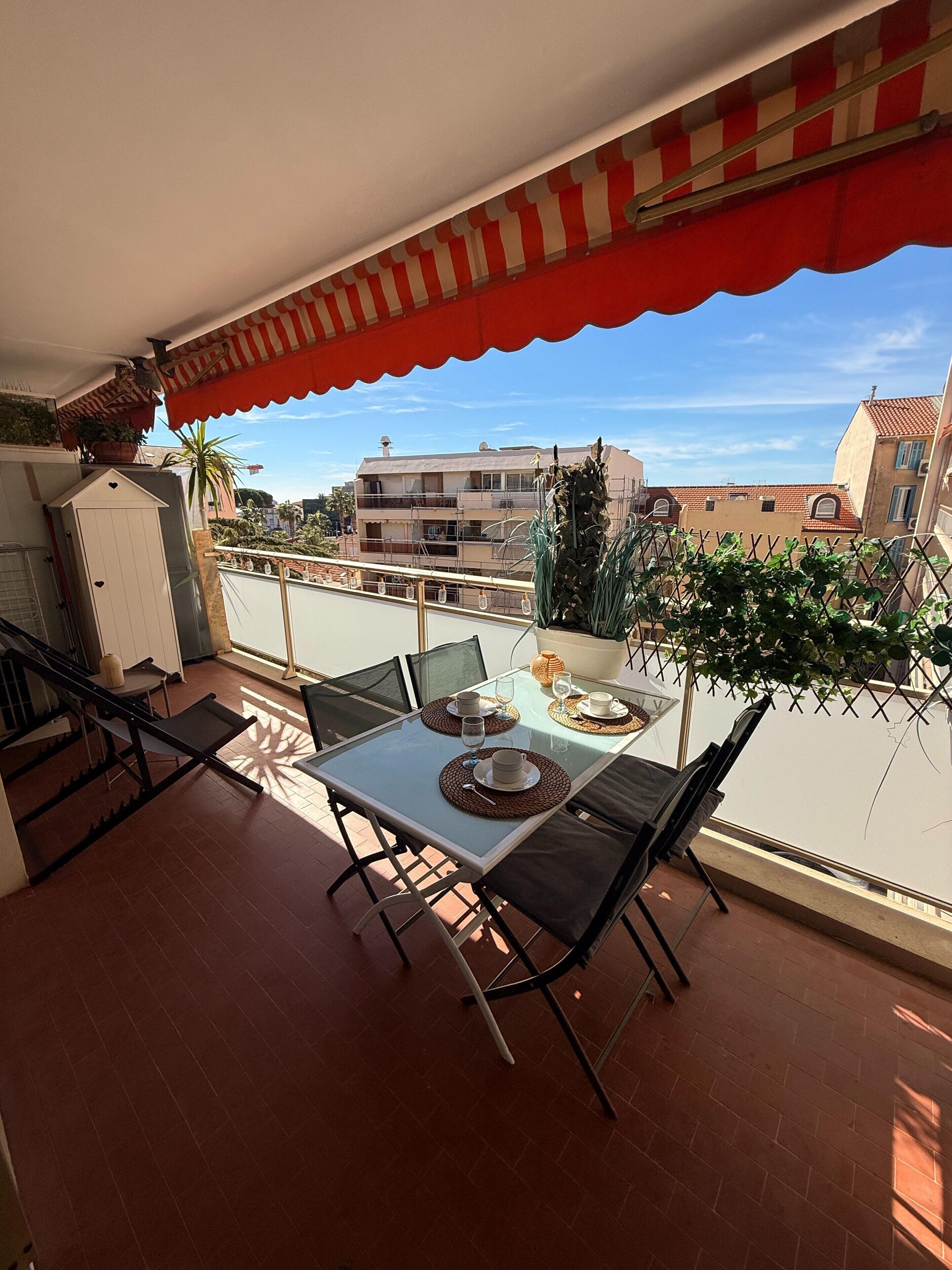 Apartment | Balcony