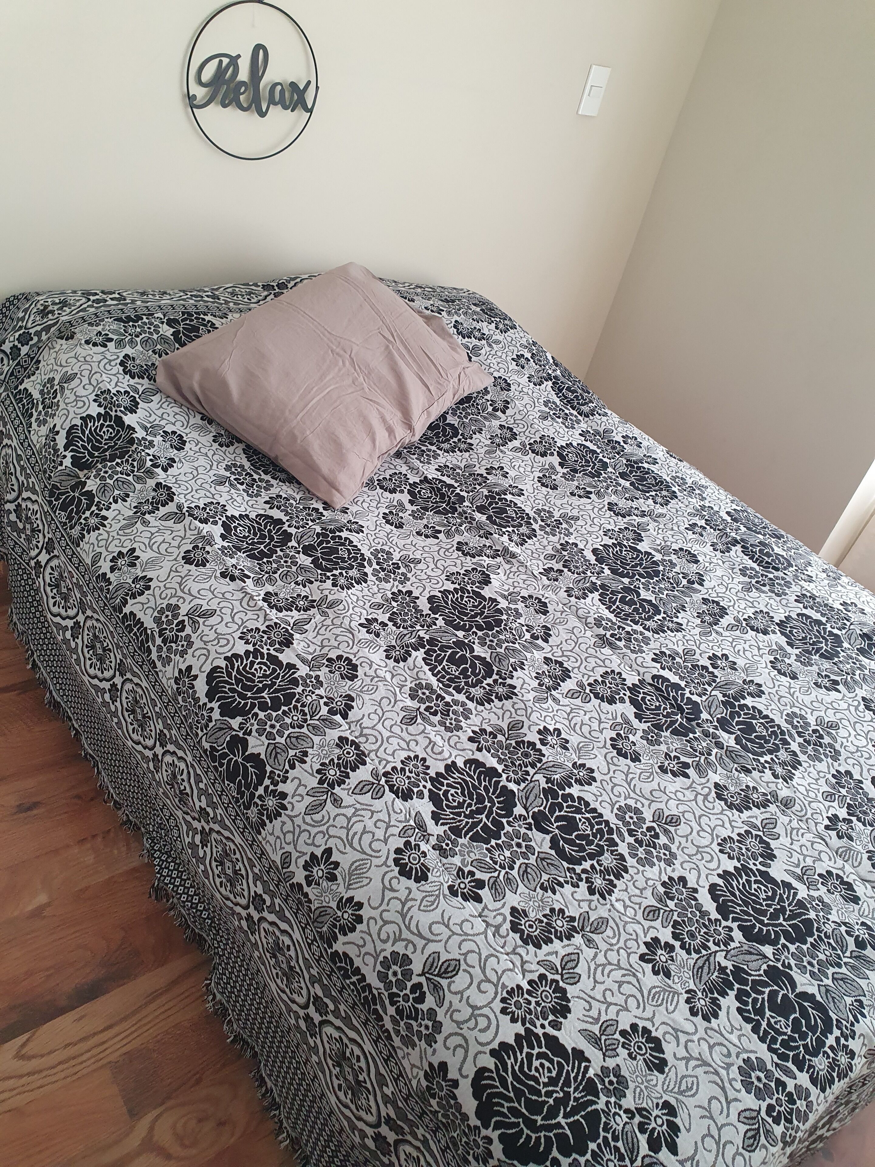 Fer et planche à repasser, Wi-Fi, draps fournis