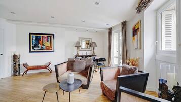 Apartment | Living area