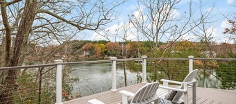 Secluded Woodland Waterfront Retreat