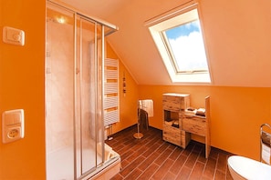 House | Bilik Mandi