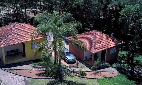 Comfort Apartment, Lanai, Garden View | Terrace/patio