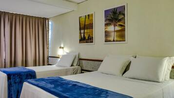 Grand-Chalet, Veranda, Gartenblick | Schreibtisch, laptopgeeigneter Arbeitsplatz, kostenloses WLAN