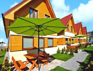 House | Outdoor dining - Spacious Holiday Homes With Terraces, Sarbinowo (Mielno)