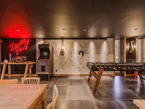 Apartment | Game room - Apartment With Mont Blanc View & Spa (Combloux)