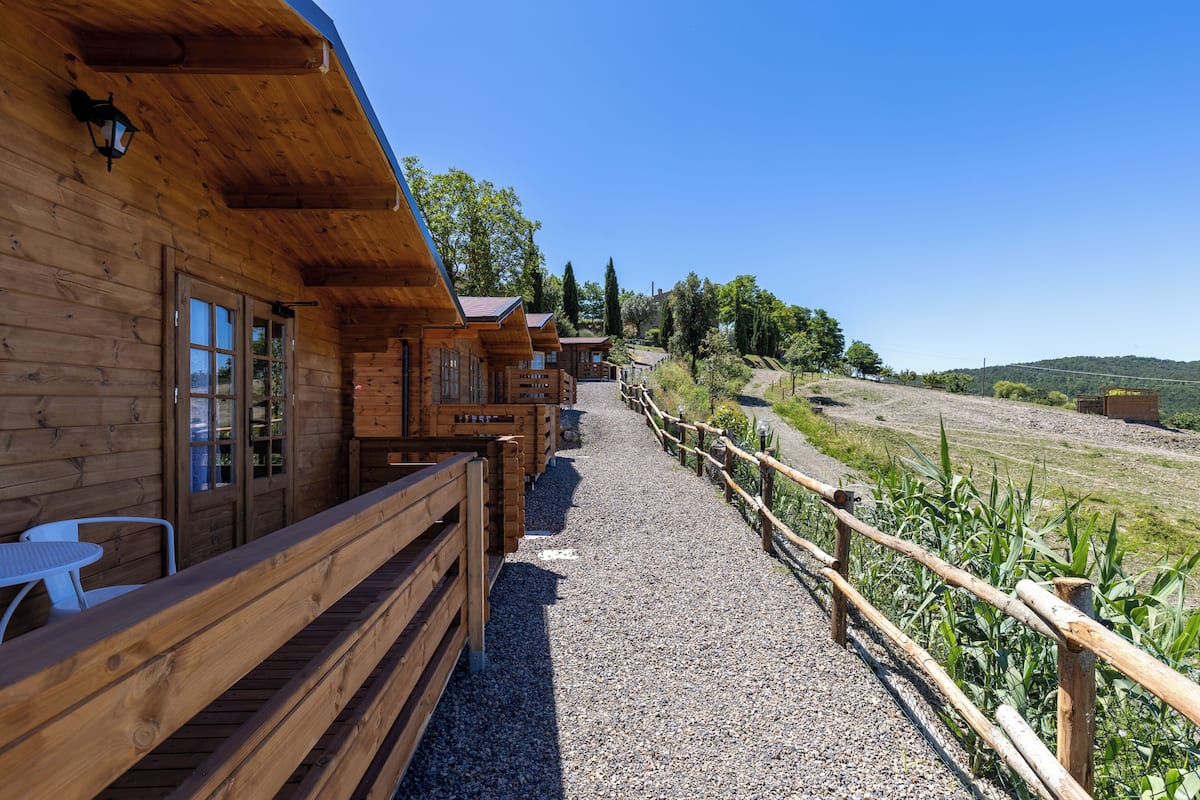 Bungalow, Hill View (Gufo) | Free WiFi