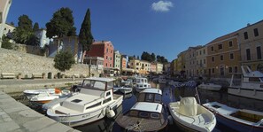 Marina - Pansion Saturn / Pansion Saturn soba 16 - seaview (Veli Lošinj)