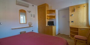 1 camera, Wi-Fi, lenzuola