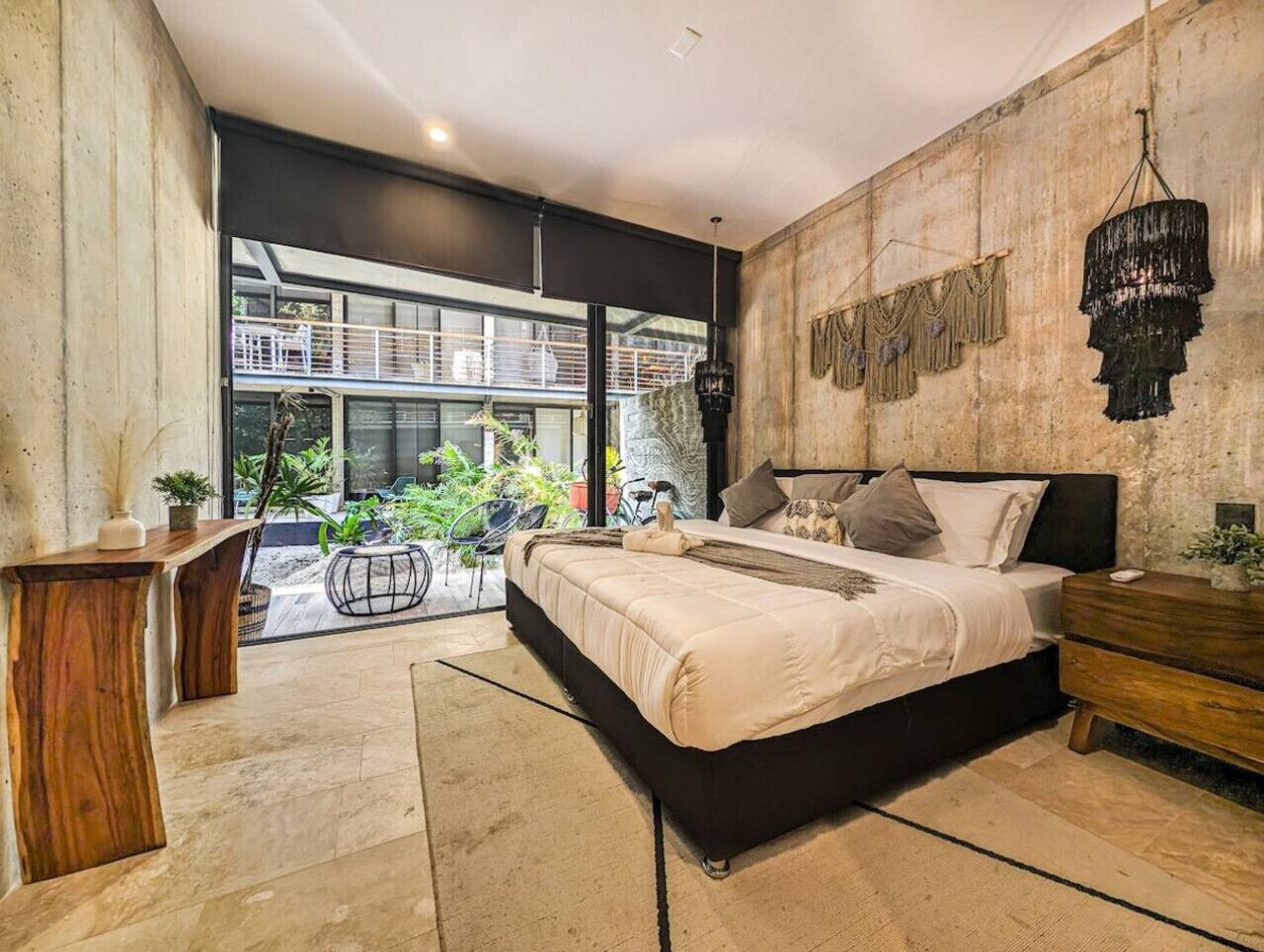 Desk, iron/ironing board, travel crib, WiFi