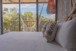 Desk, iron/ironing board, travel cot, WiFi - Nuju Rentals|Tropical 2BR | ATV | Sauna | Gym&Pool (Tulum)