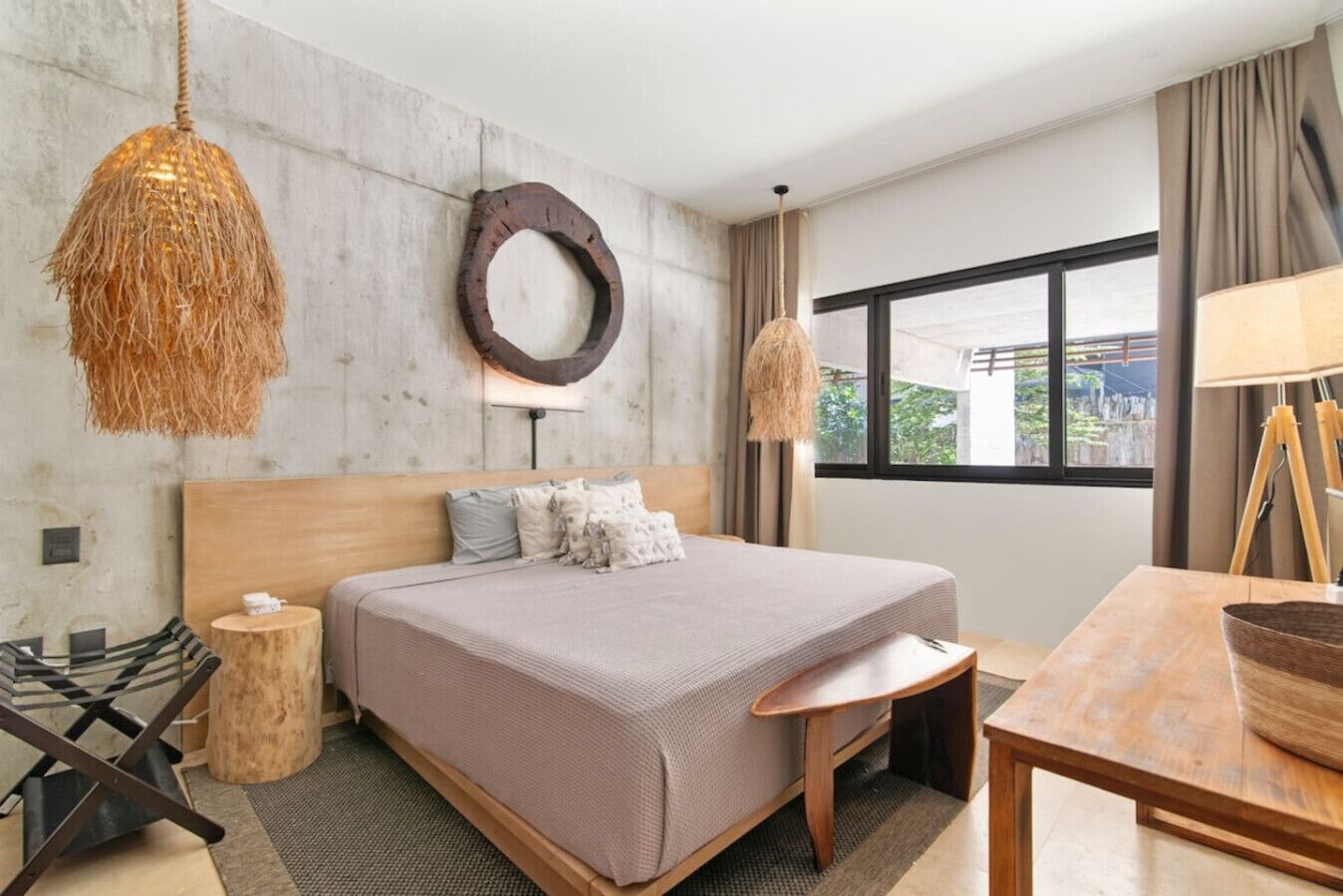 Desk, iron/ironing board, travel crib, WiFi