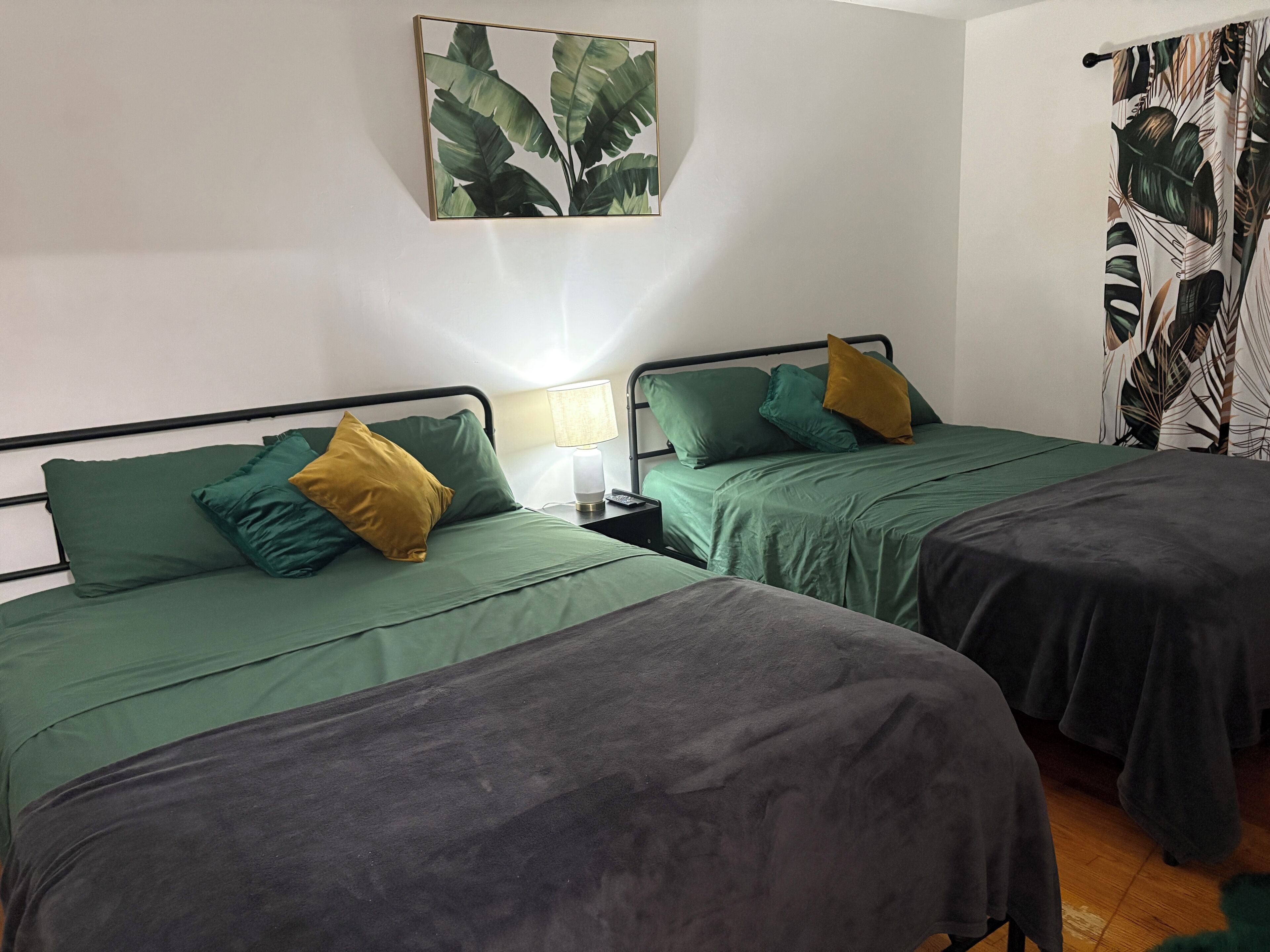 5 bedrooms, iron/ironing board, travel crib, free WiFi