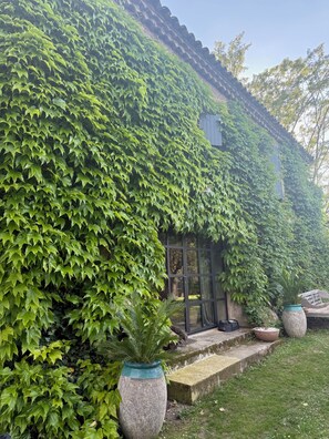 Exterior - CHARMING MAS IN THE HEART OF THE VILLAGE OF COLLIAS AT THE GATEWAY TO UZES (Collias)