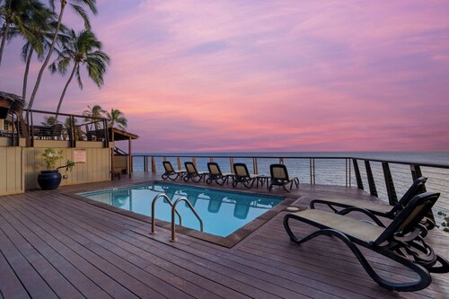 Oceanfront Poipu Palms - Stunning Views, Lanai, Pool, Trade Winds, Ground Floor