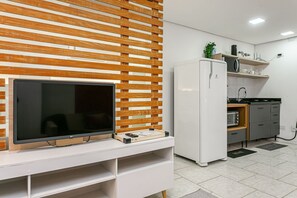 Interior - Polo Central | 300MB Wi-Fi | Smart TV #CA94 (Florianópolis)