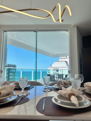 Dining - Premium Ocean View Penthouse in Meia Praia - 12th floor, high standard, one block from the beach. (Itapema)
