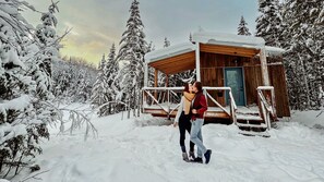 Romantic Chalet, Balcony, Mountain View | Free WiFi - Escale au Lac (Rivière-à-Pierre)