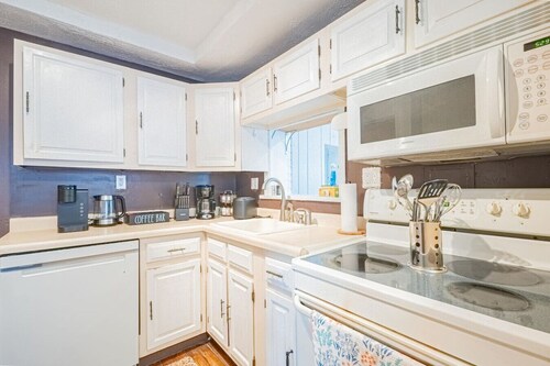 Springwells Park Townhouse~Very Cozy