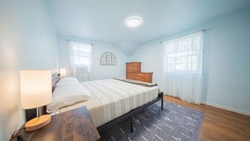 Desk, iron/ironing board, travel crib, WiFi