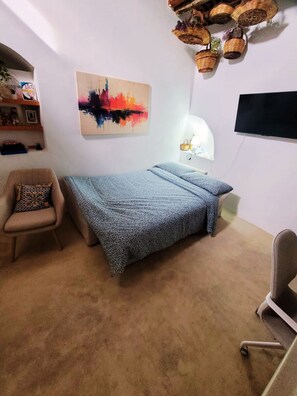 1 bedroom, desk, iron/ironing board, free WiFi - Casa Bella in Central Noto, a Unique Sicilian Stay (Noto)