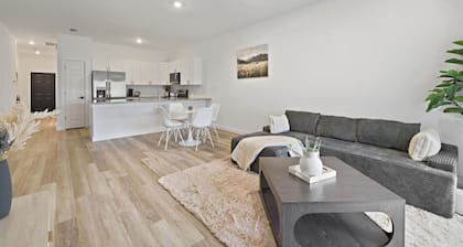 Bright & cozy 3BR retreat