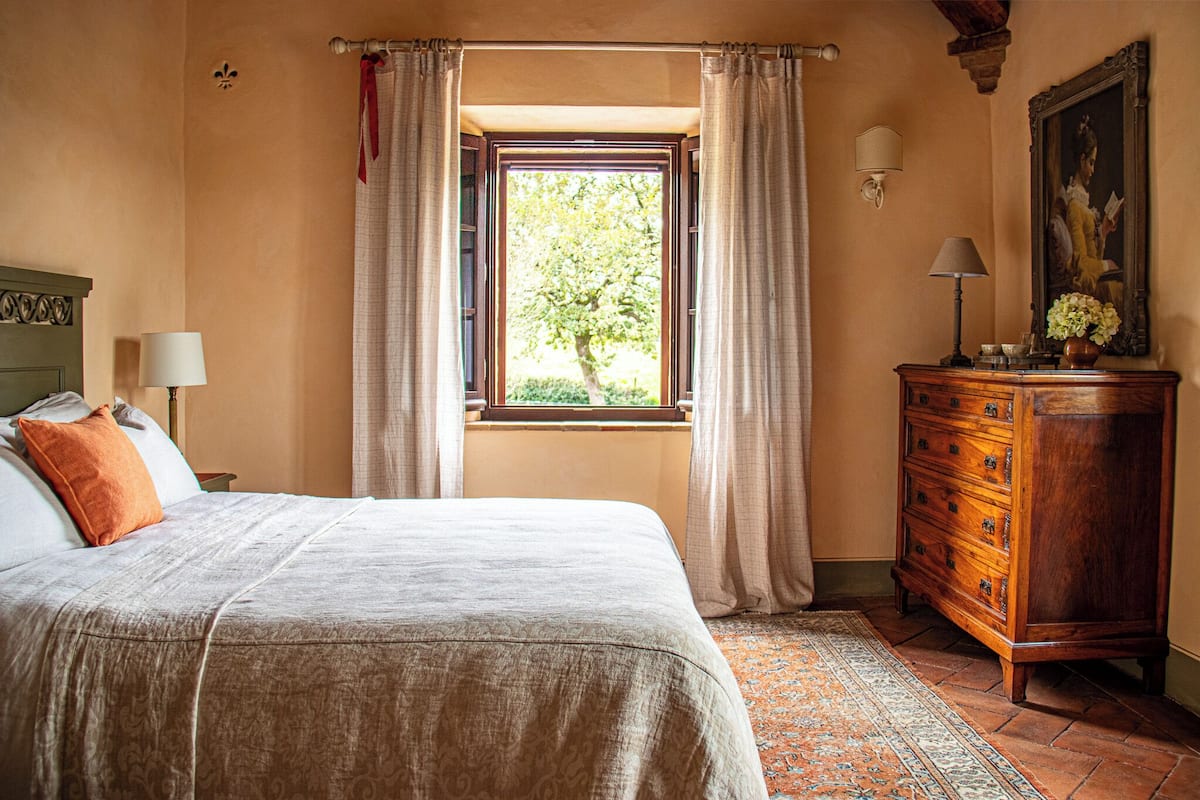 Chambre Double, vue jardin | Rideaux occultants, fer et planche à repasser, Wi-Fi gratuit