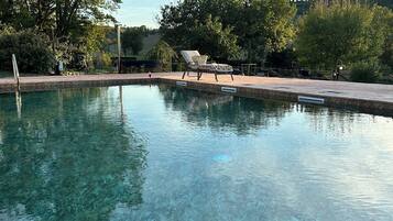 Außenpool (je nach Saison geöffnet)