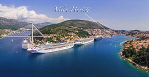 المنشأة من الخارج