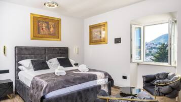Luxury Double Room, Sea View | In-room safe, iron/ironing board, free WiFi