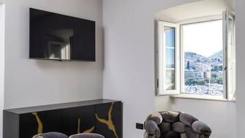 Luxury Double Room, Sea View | In-room safe, iron/ironing board, free WiFi