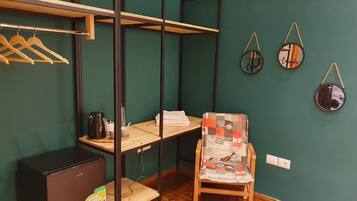 Room, 2 Bedrooms, Mountain View | Interior