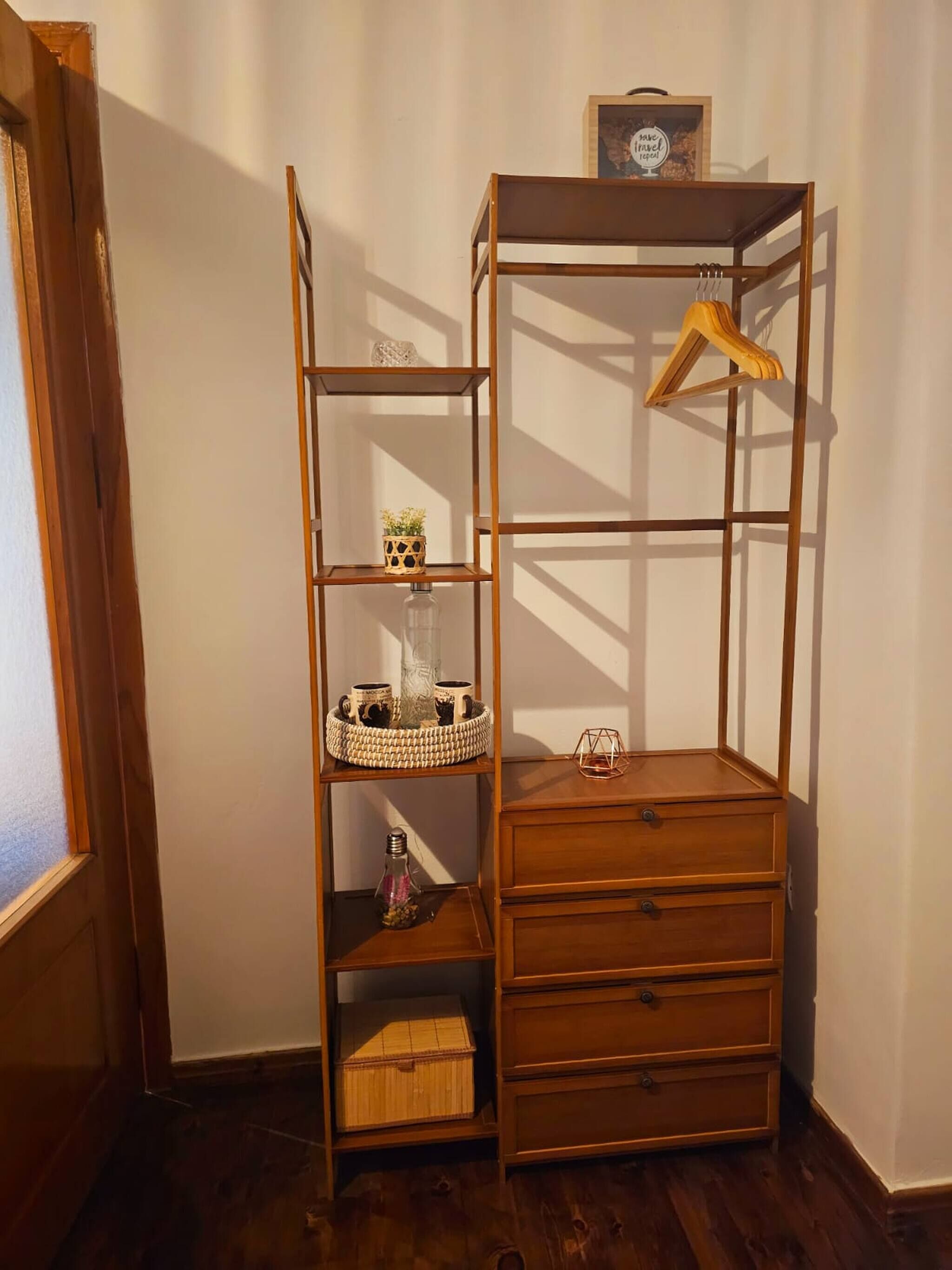 Room, 2 Bedrooms, Mountain View | Interior