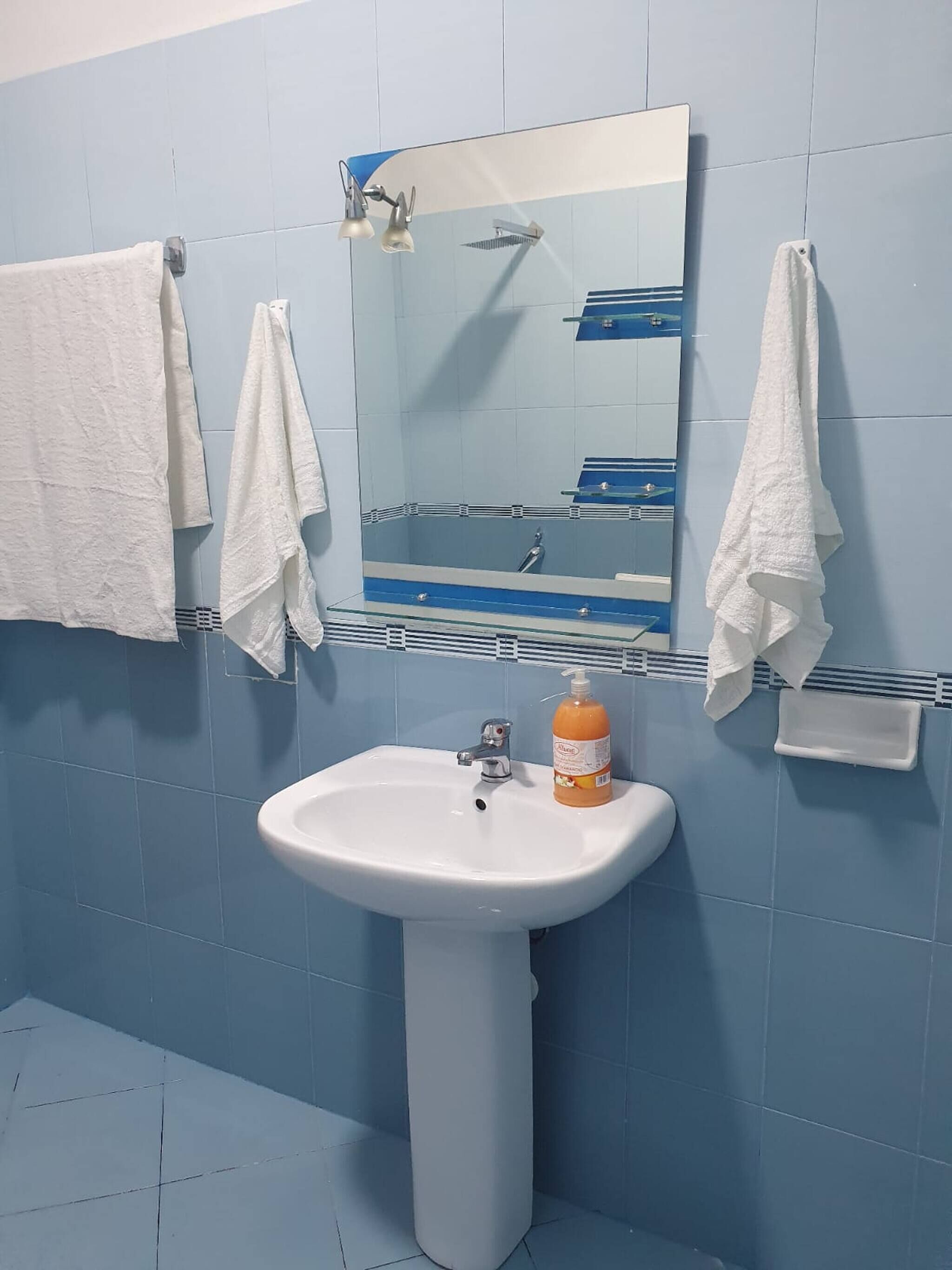 Apartment, 2 Bedrooms, Mountain View | Bathroom