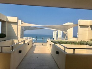 Property grounds - Cozy 2-bedroom apartment in beautiful Santa Marta with AC (Santa Marta)