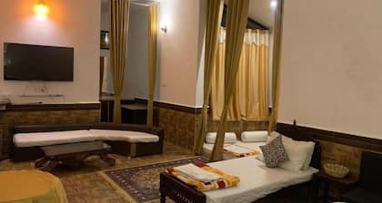 Haveli Expedition & Resort