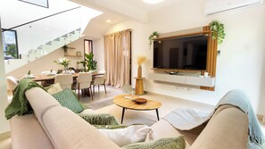 TV - Modern Family Villa Near the Beaches of Punta Cana (Higuey)
