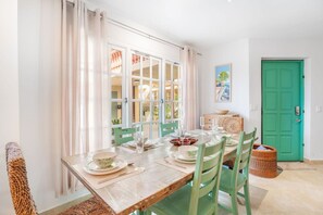 Dining - NEW 2BR 2BA Caribbean Hideaway at Palma Real Aruba (Noord)