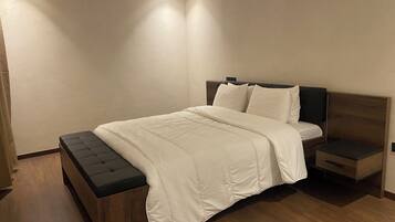 3 chambres, bureau, lit parapluie, Wi-Fi gratuit
