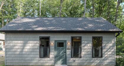 Dogwood - Upscale 2 Bedroom Villa at Petite Acres