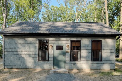 Wolfsbane - Upscale 2 Bedroom Villa at Petite Acres