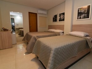 Triple Room | Bathroom | Shower