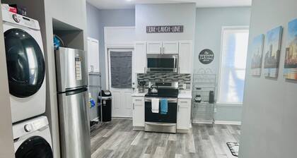 Modern, Cozy, and Convenient 2-bedroom house in the heart of Cincinnati